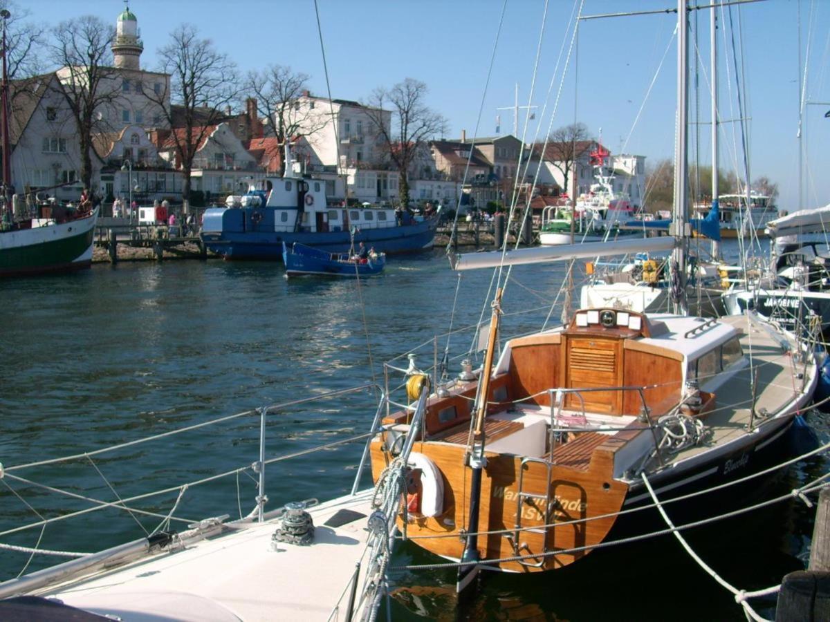 Ferienwohnung Spatzennest am Alten Strom Rostock Exterior foto